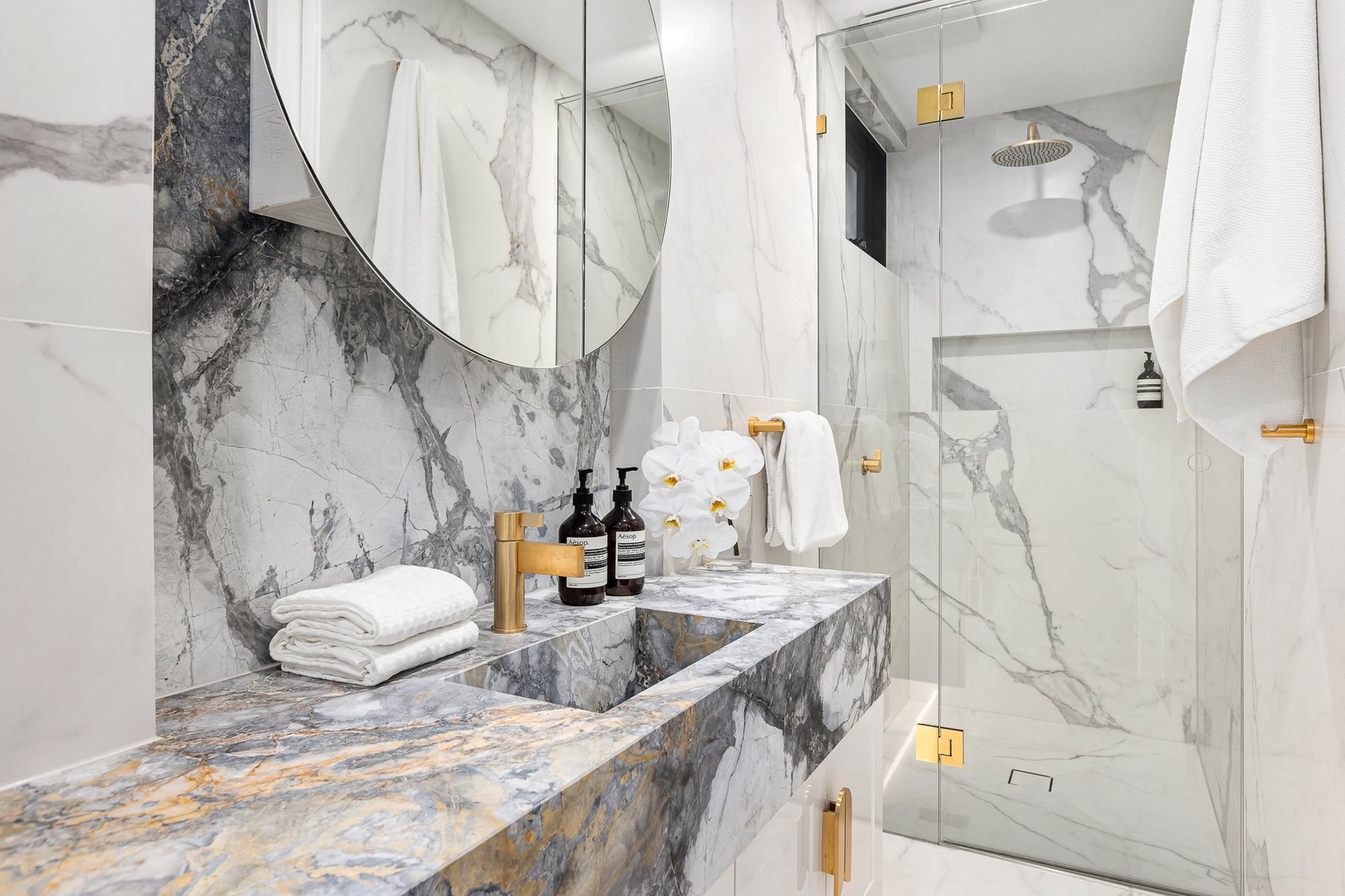 11 Rothesay Avenue, Brighton, 3186