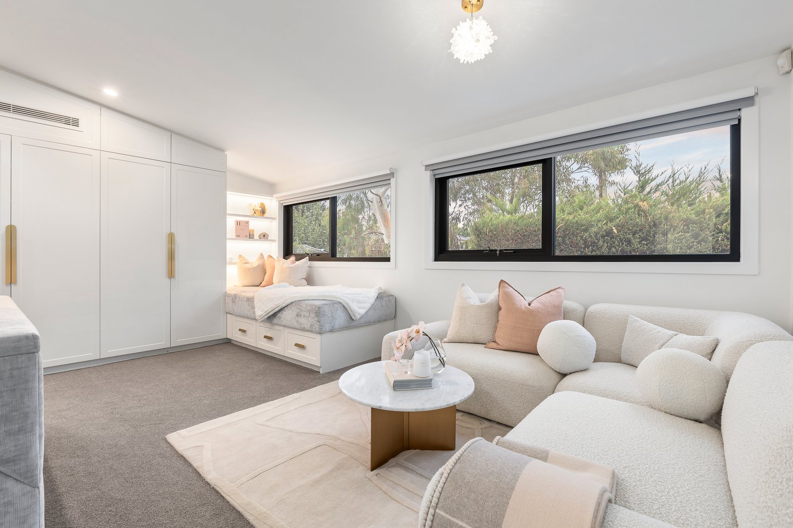 11 Rothesay Avenue, Brighton, 3186