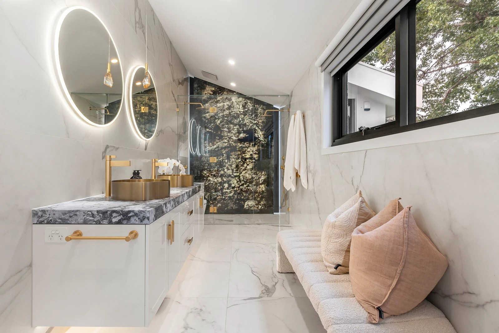 11 Rothesay Avenue, Brighton, 3186