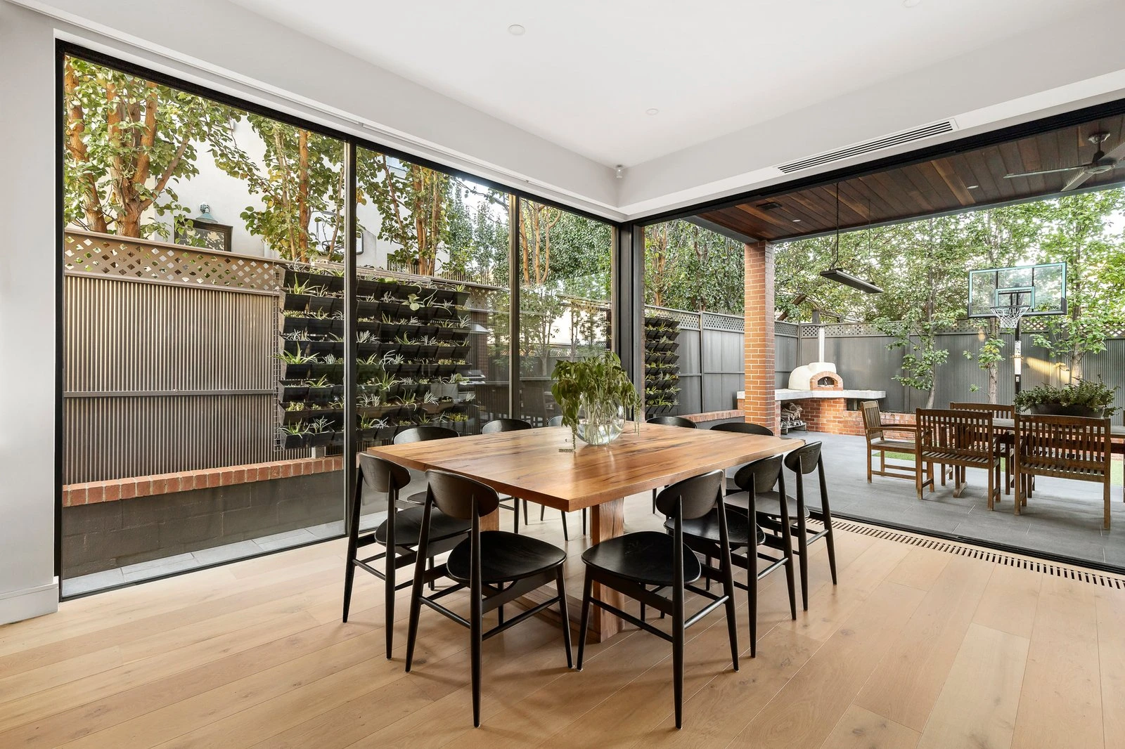 11 Salisbury Grove, Hawthorn, 3122