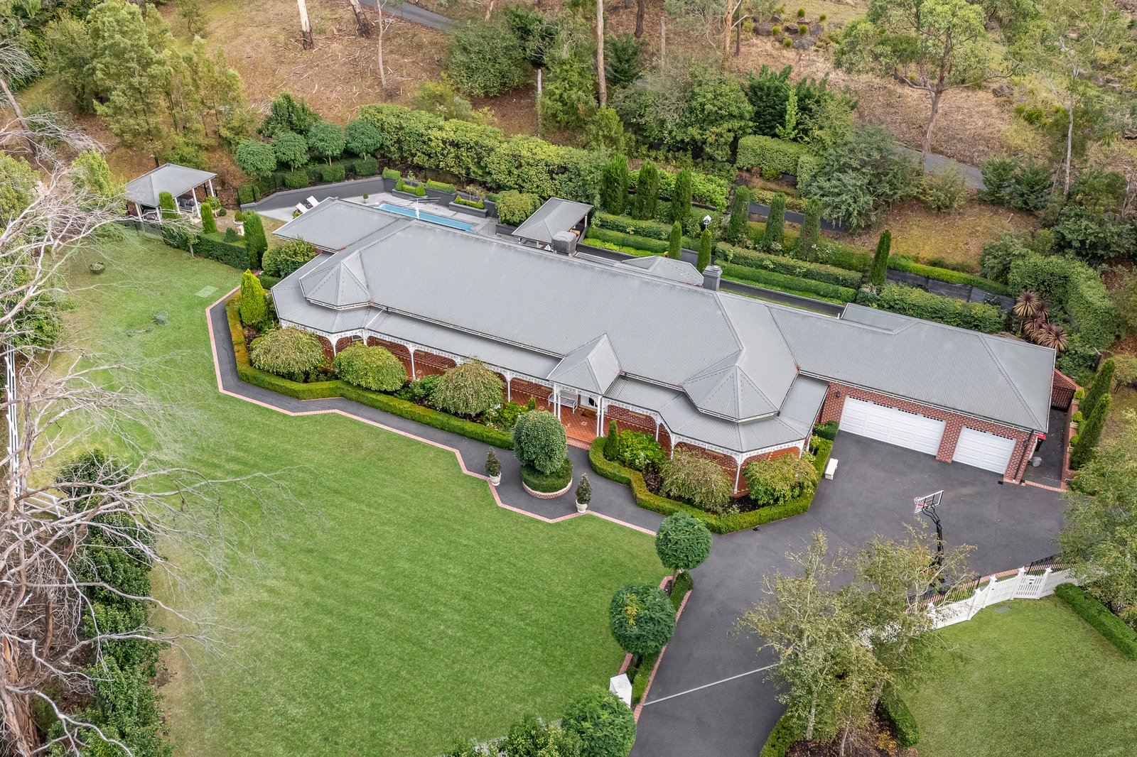 110-114 Hall Road, Warrandyte South, 3134