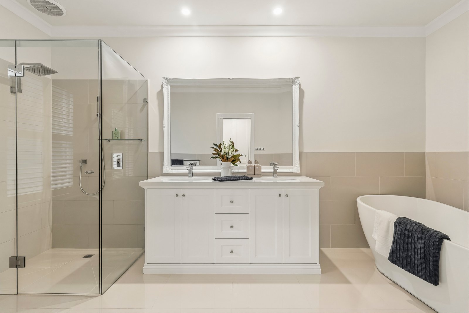 110-114 Hall Road, Warrandyte South, 3134