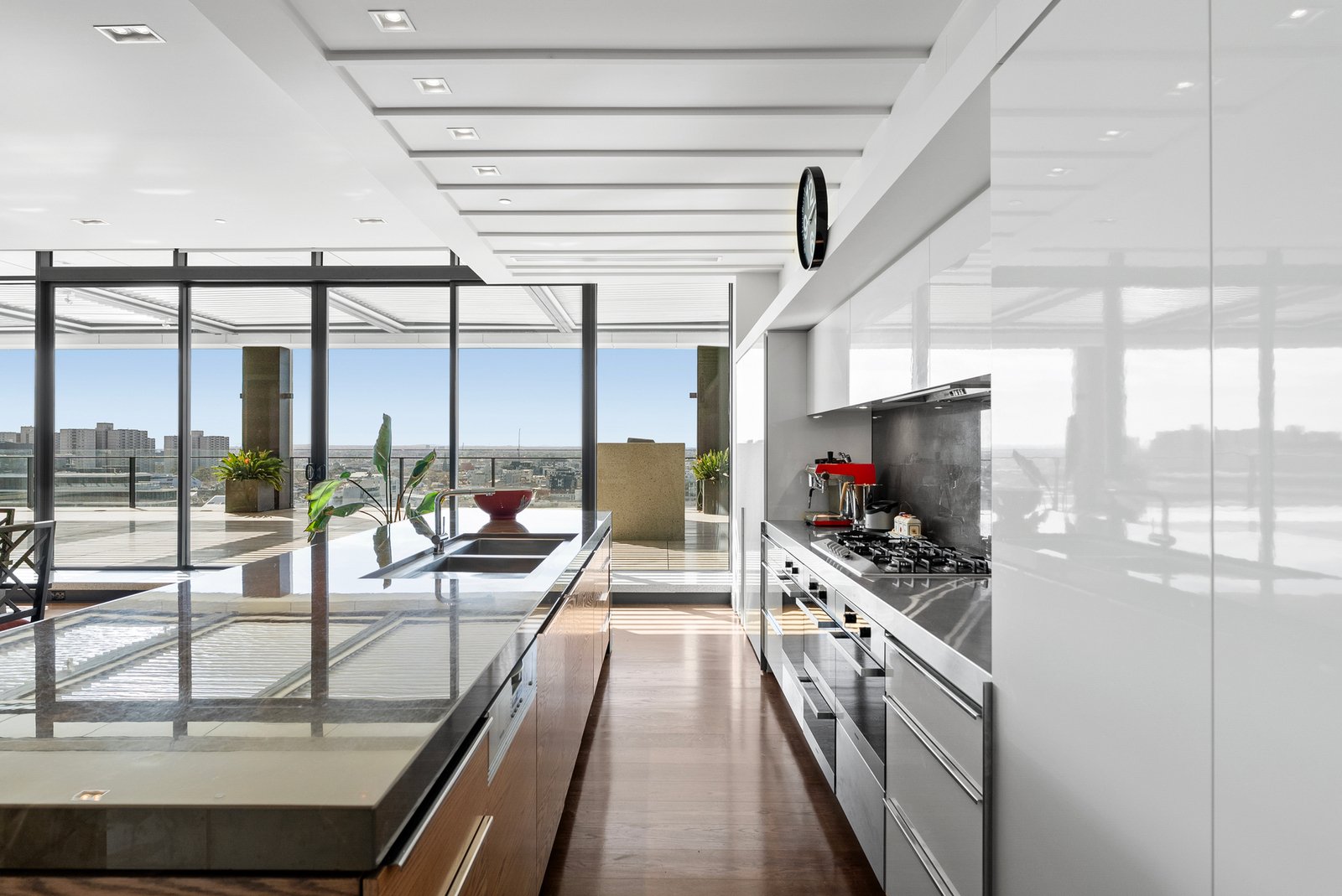 1102/150 Clarendon Street, East Melbourne, 3002