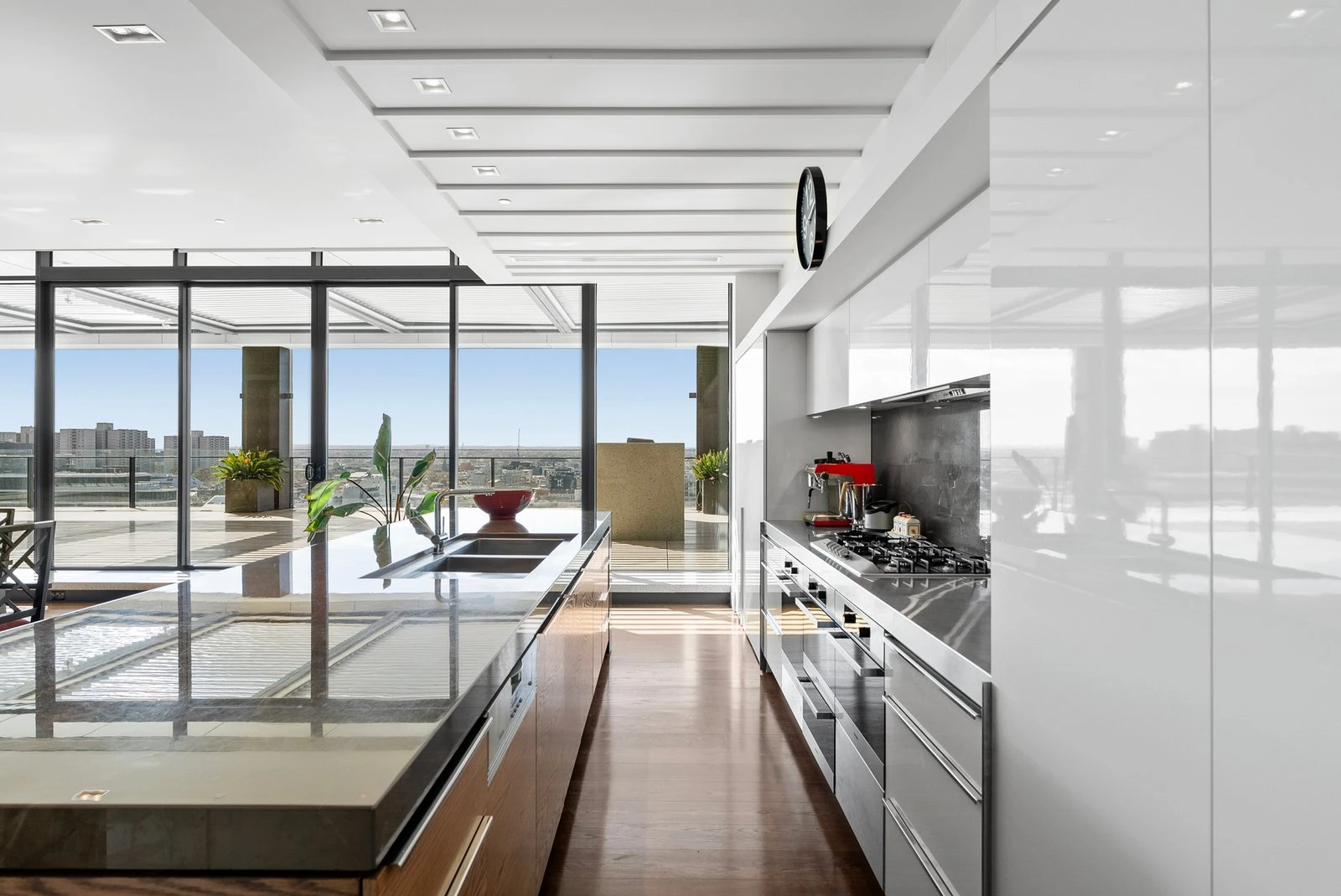 1102/150 Clarendon Street, East Melbourne, 3002