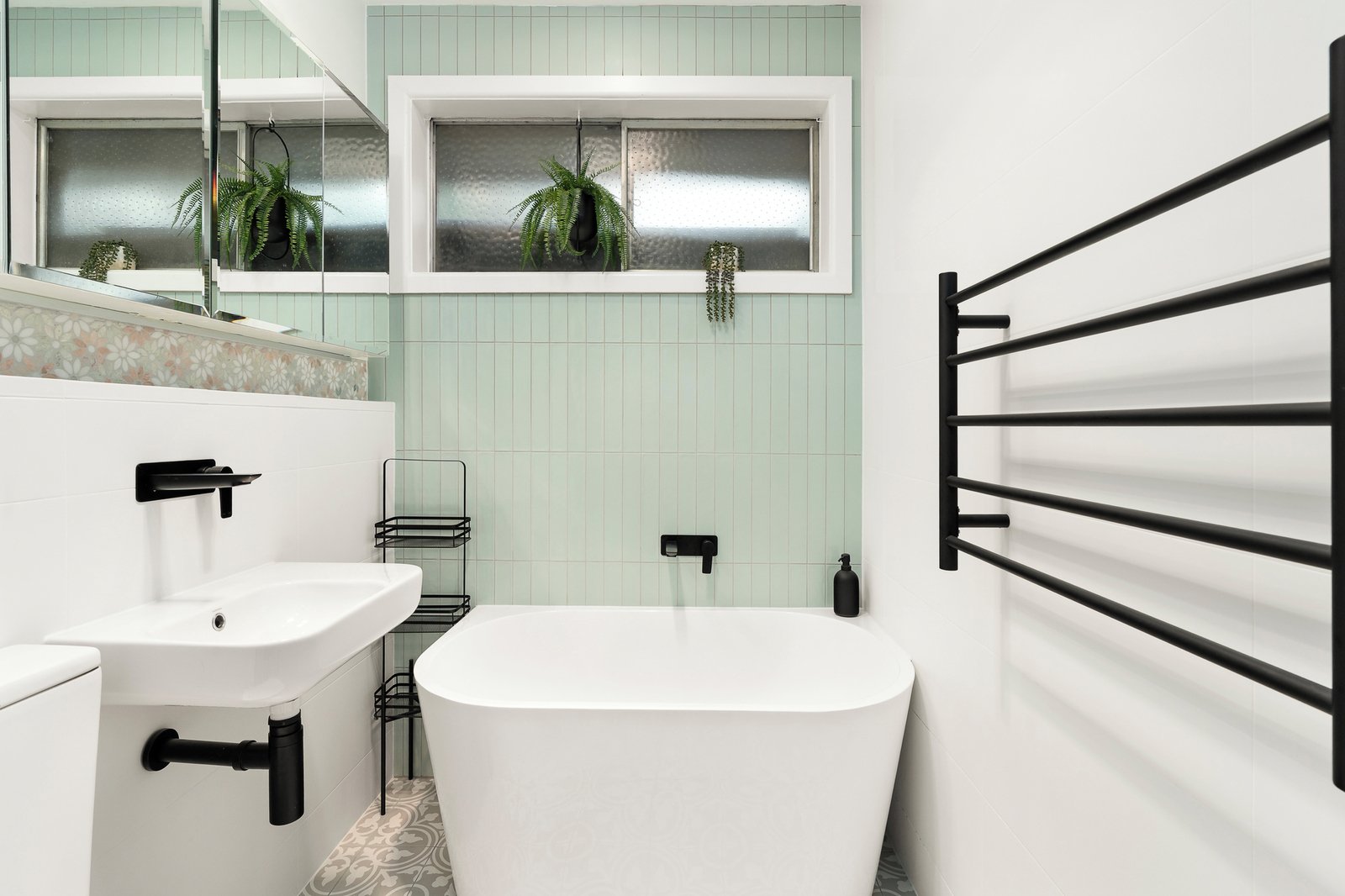 1/14 Essex Road, Surrey Hills, 3127