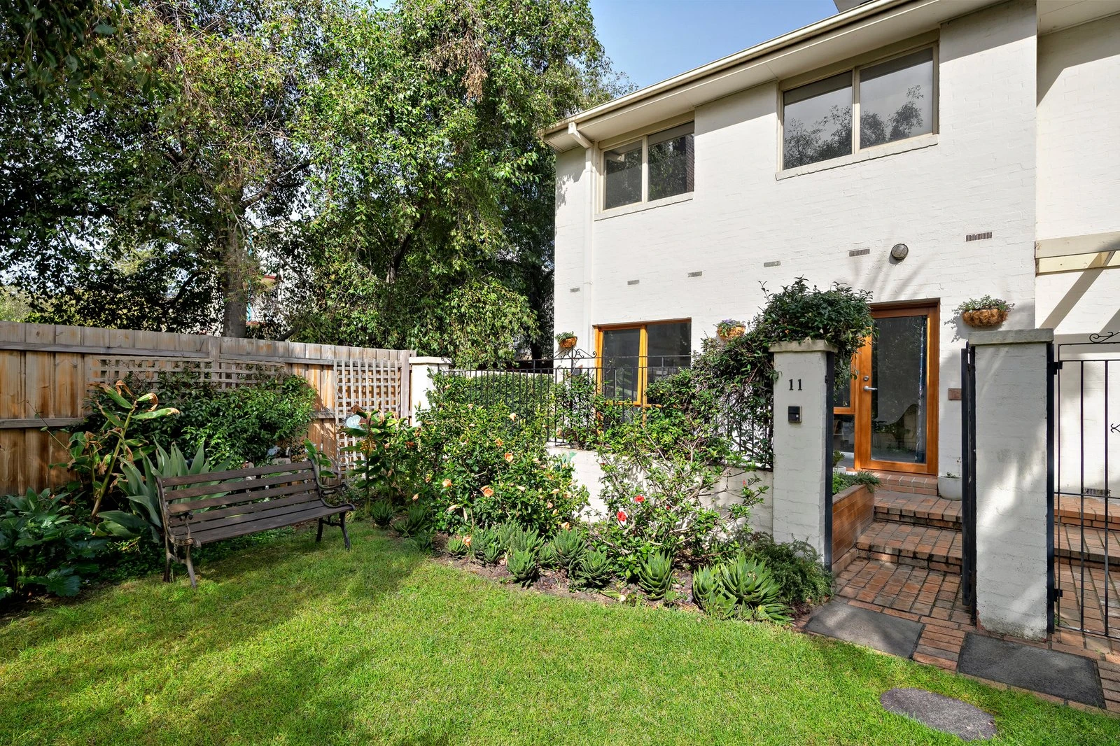 11/43 Acland Street, St Kilda, 3182