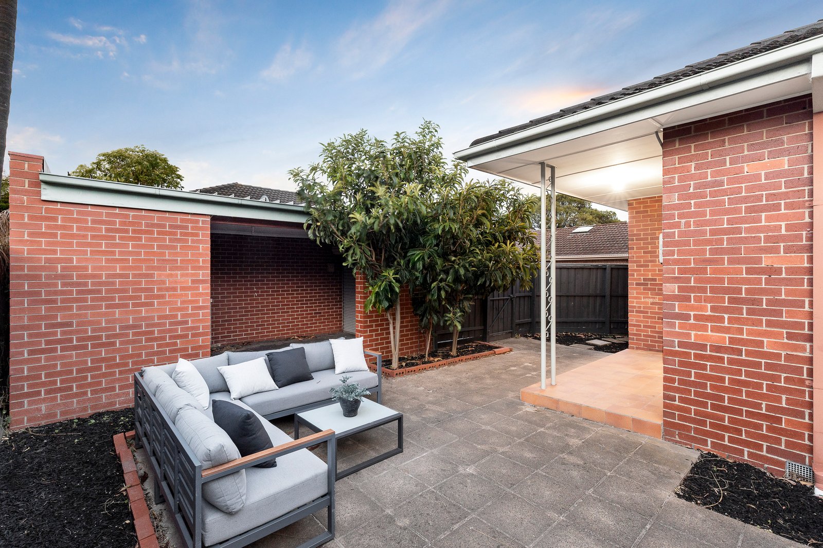 1/16 Omar Street, Caulfield South, 3162