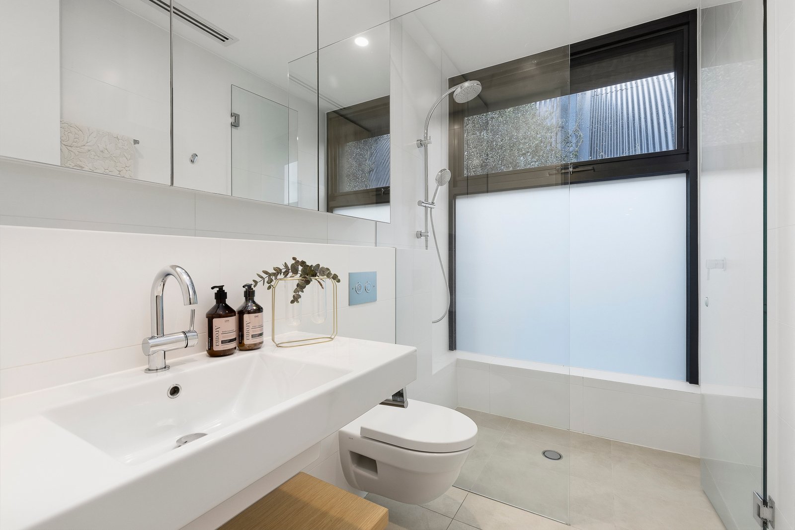 1/2 Vautier Street, Elwood, 3184