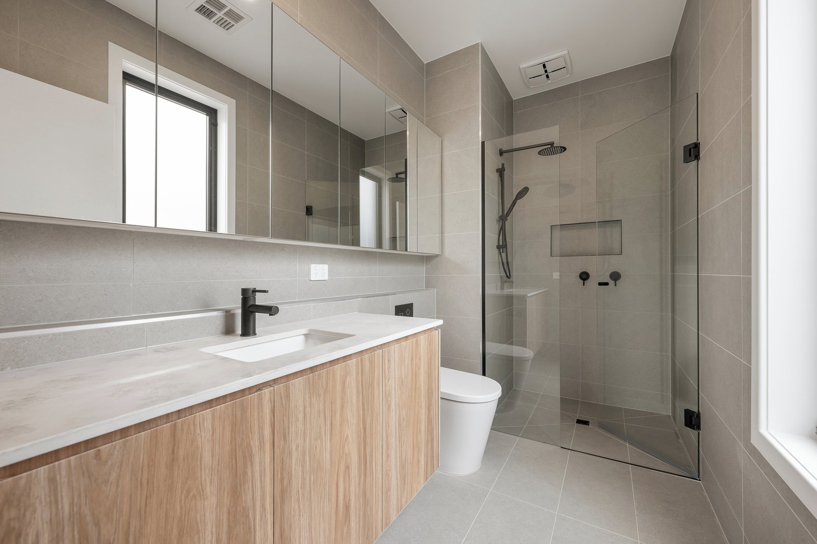 12 Belford Avenue, Kew East, 3102