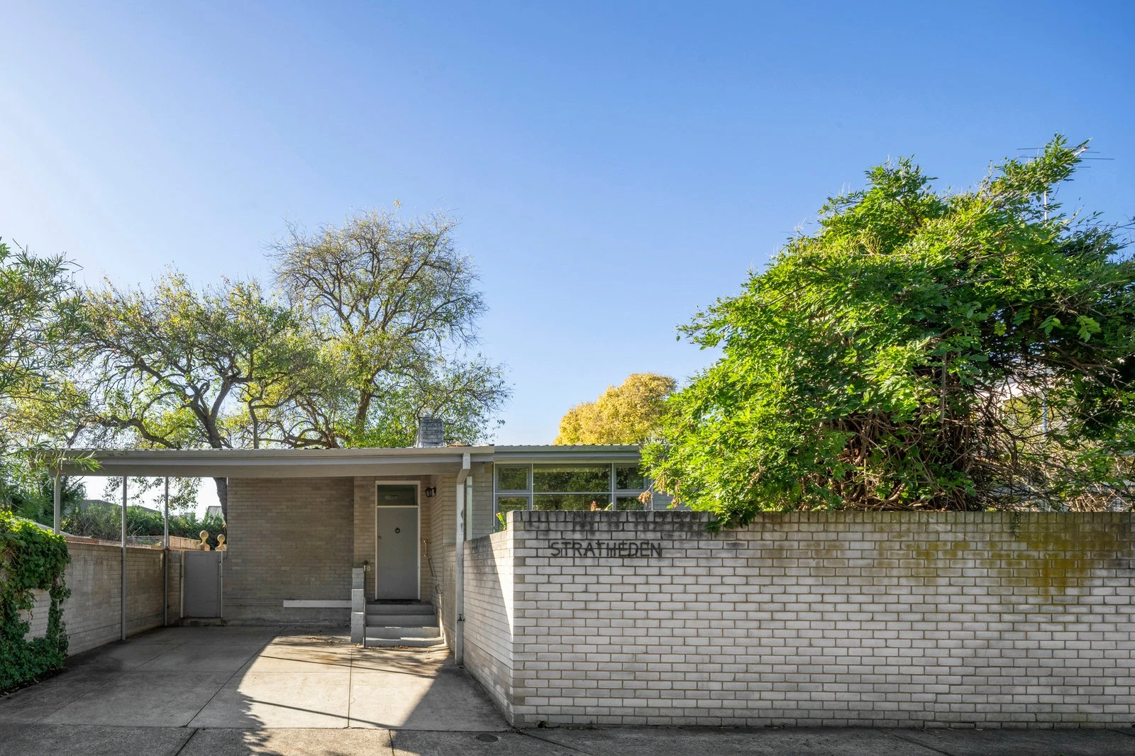 12 Denham Place, Toorak, 3142