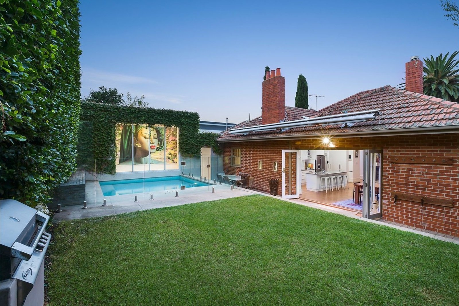 12 Milton Parade, Malvern, 3144