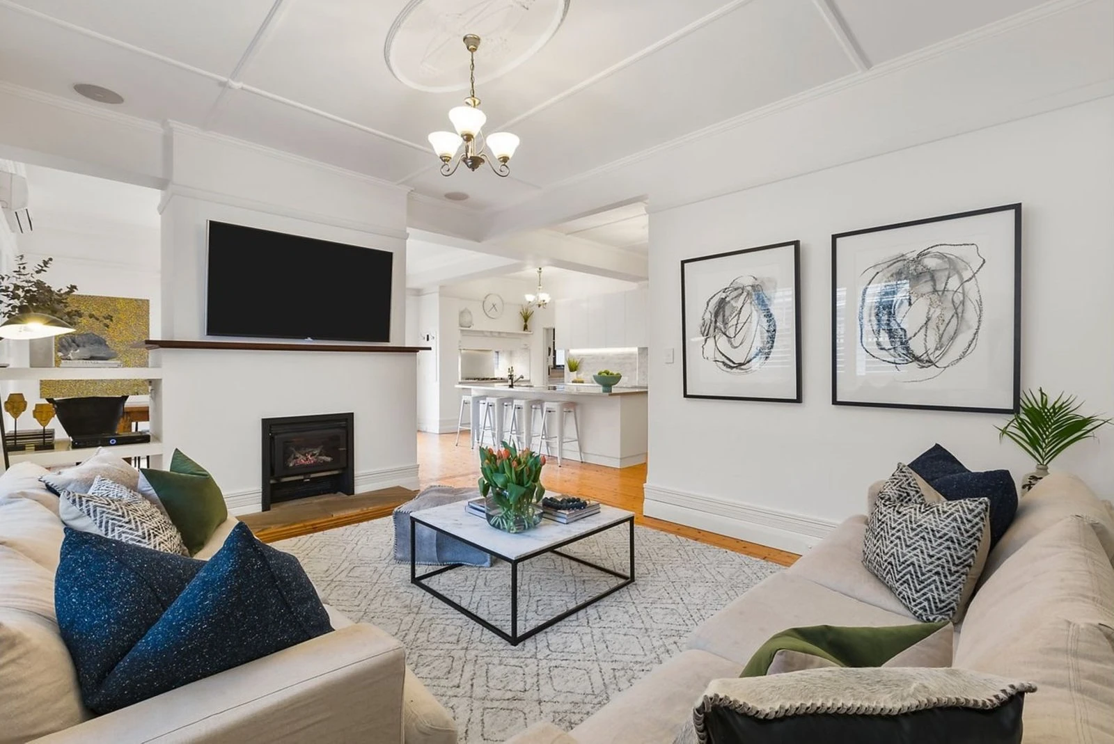 12 Milton Parade, Malvern, 3144