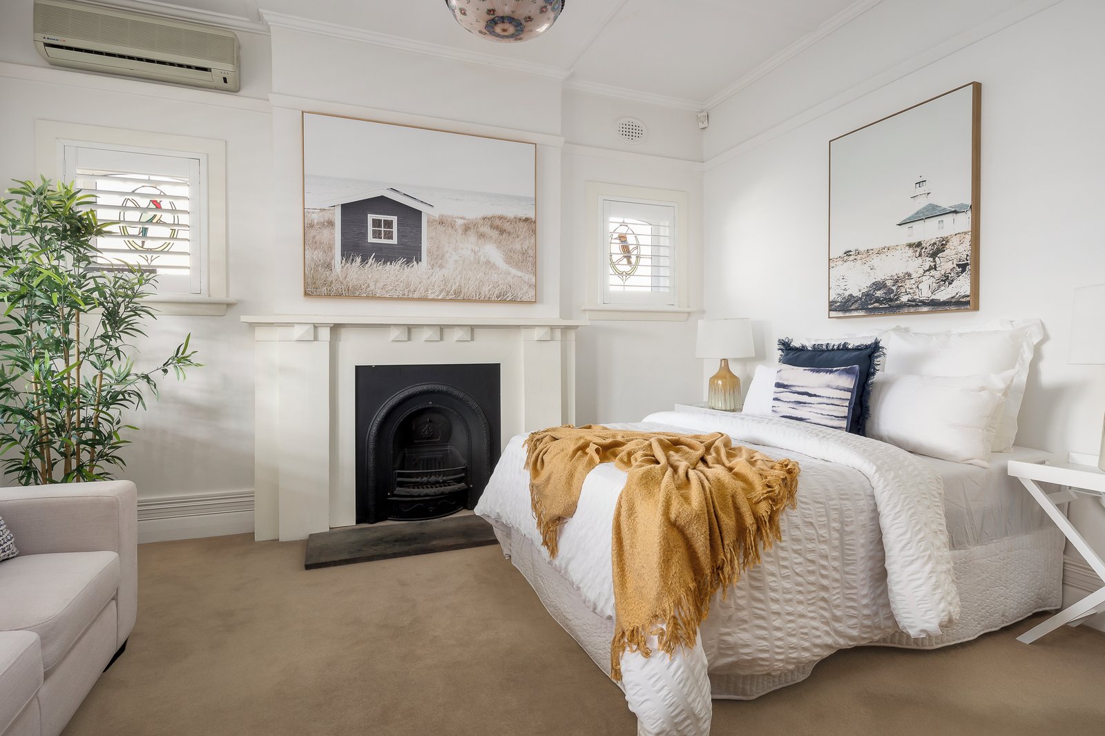 12 Milton Parade, Malvern, 3144