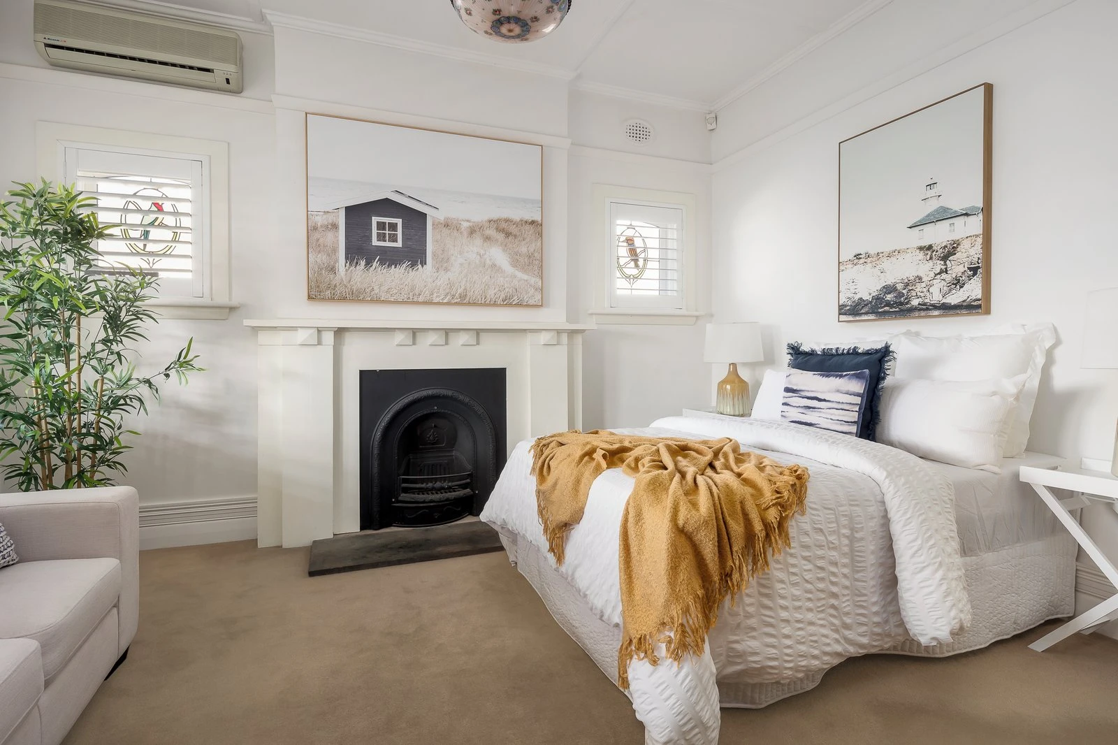 12 Milton Parade, Malvern, 3144