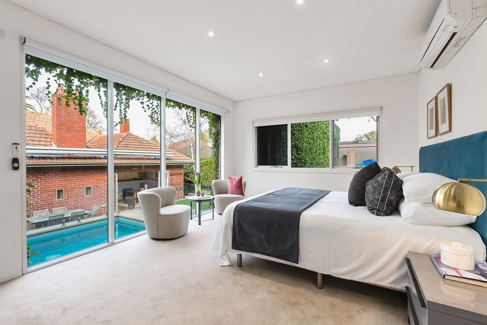 12 Milton Parade, Malvern, 3144