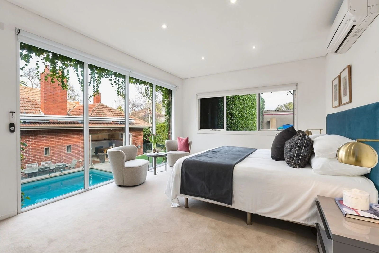 12 Milton Parade, Malvern, 3144