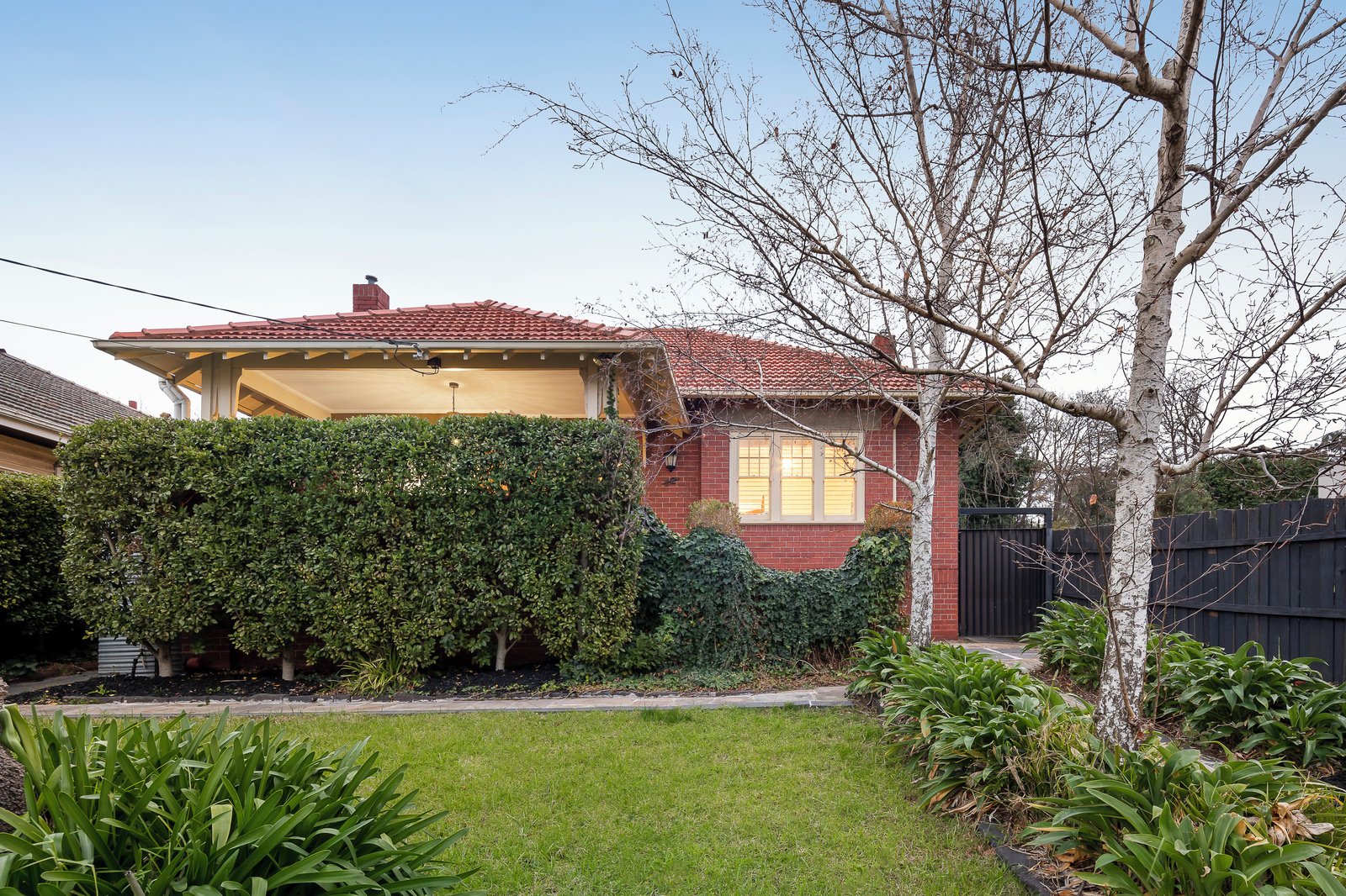 12 Milton Parade, Malvern, 3144