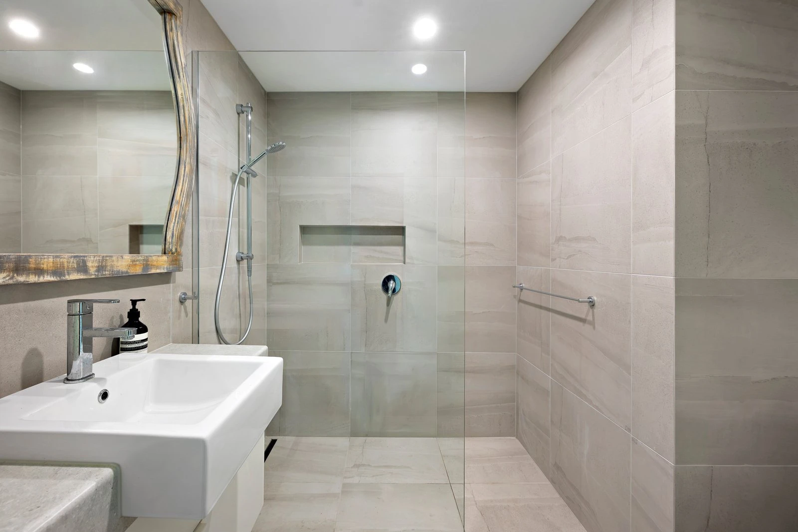 12 Rainier Avenue, Dromana, 3936