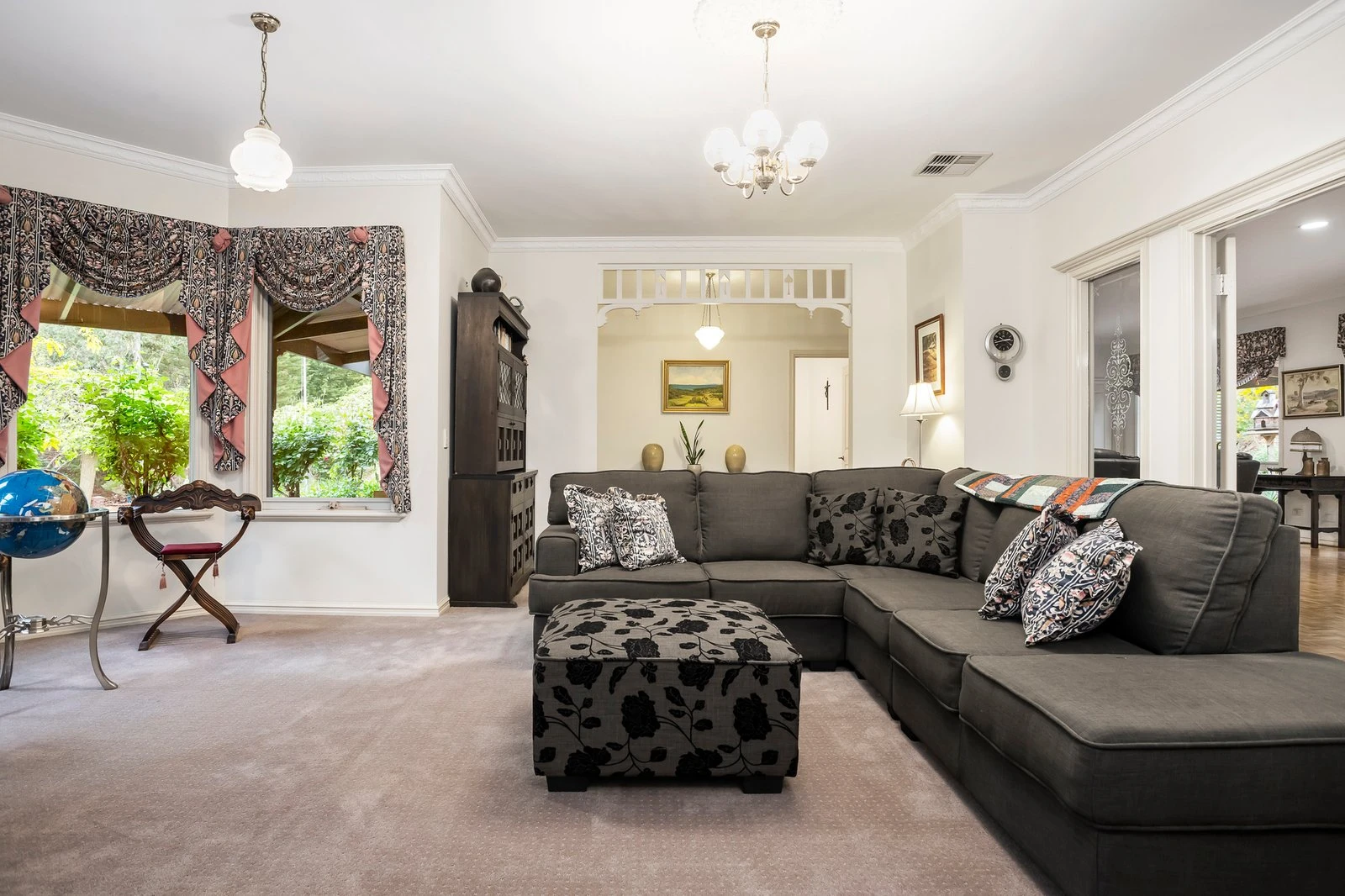 12 Raymond Elliot Court, Park Orchards, 3114