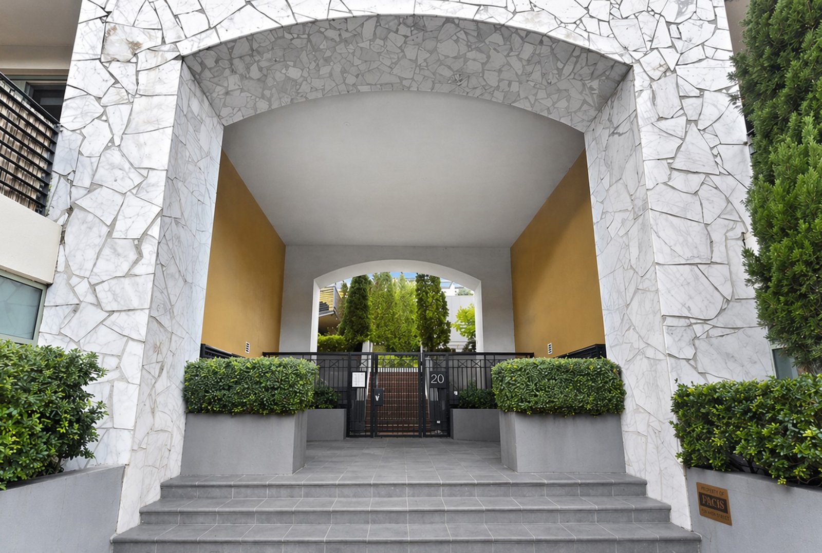 1/20 St Edmonds Road, Prahran, 3181