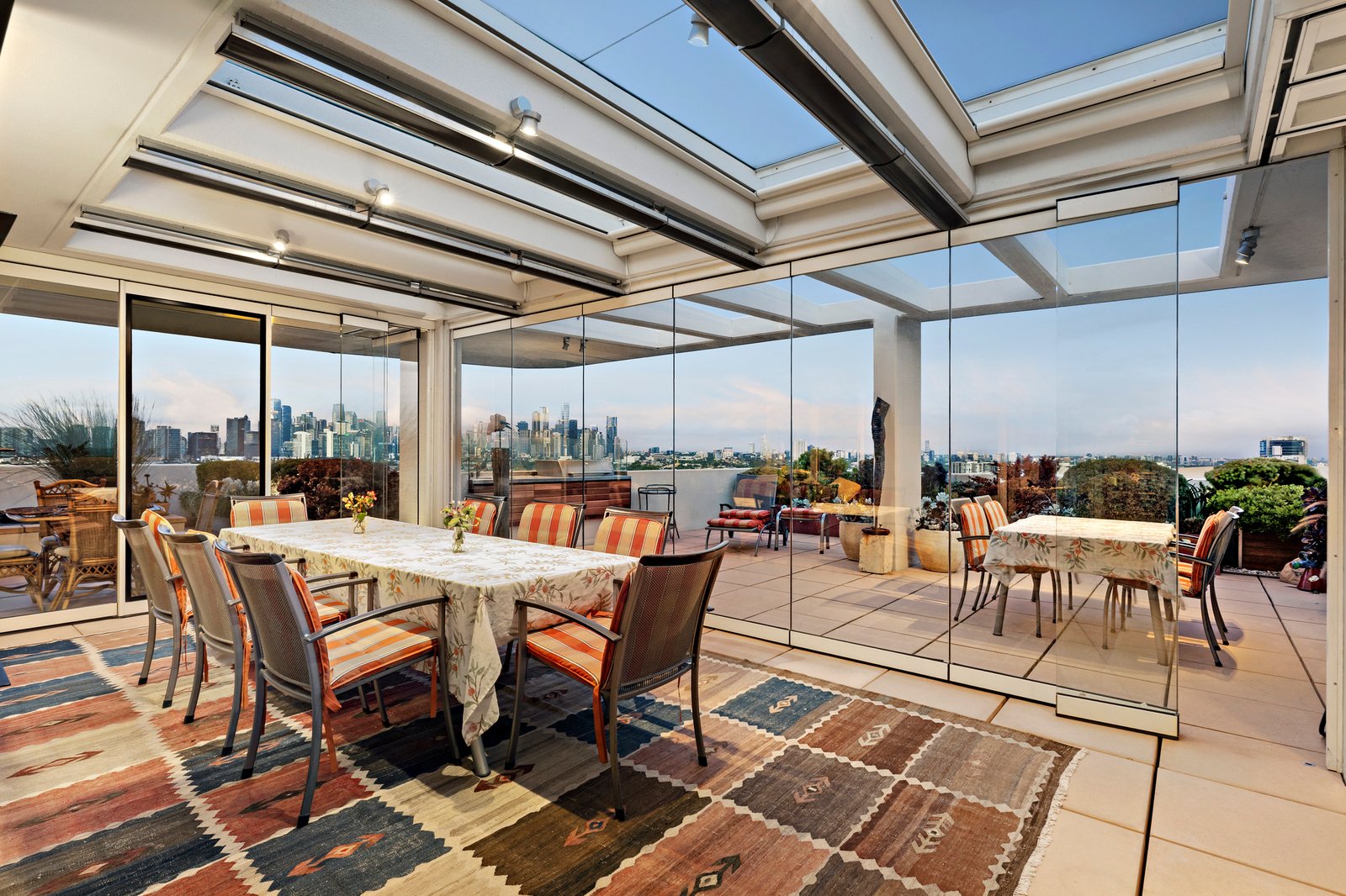 1202/115 Beach Street, Port Melbourne, 3207