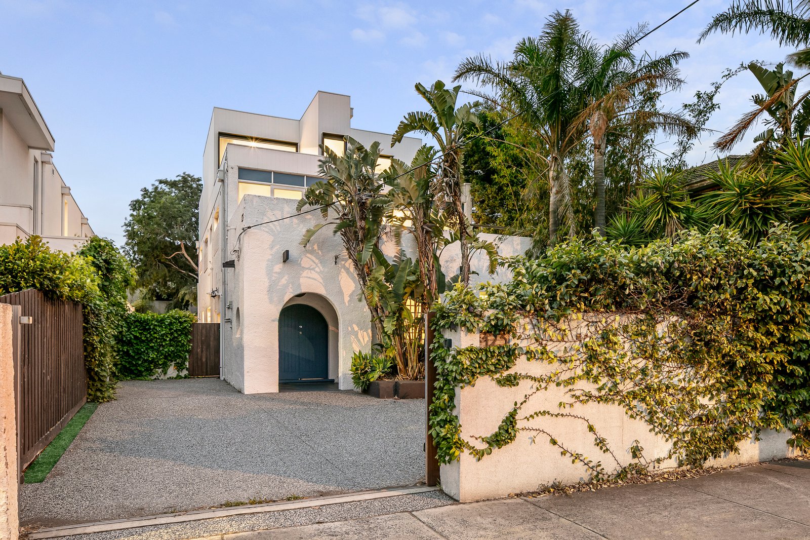 123 Ormond Esplanade, Elwood, 3184