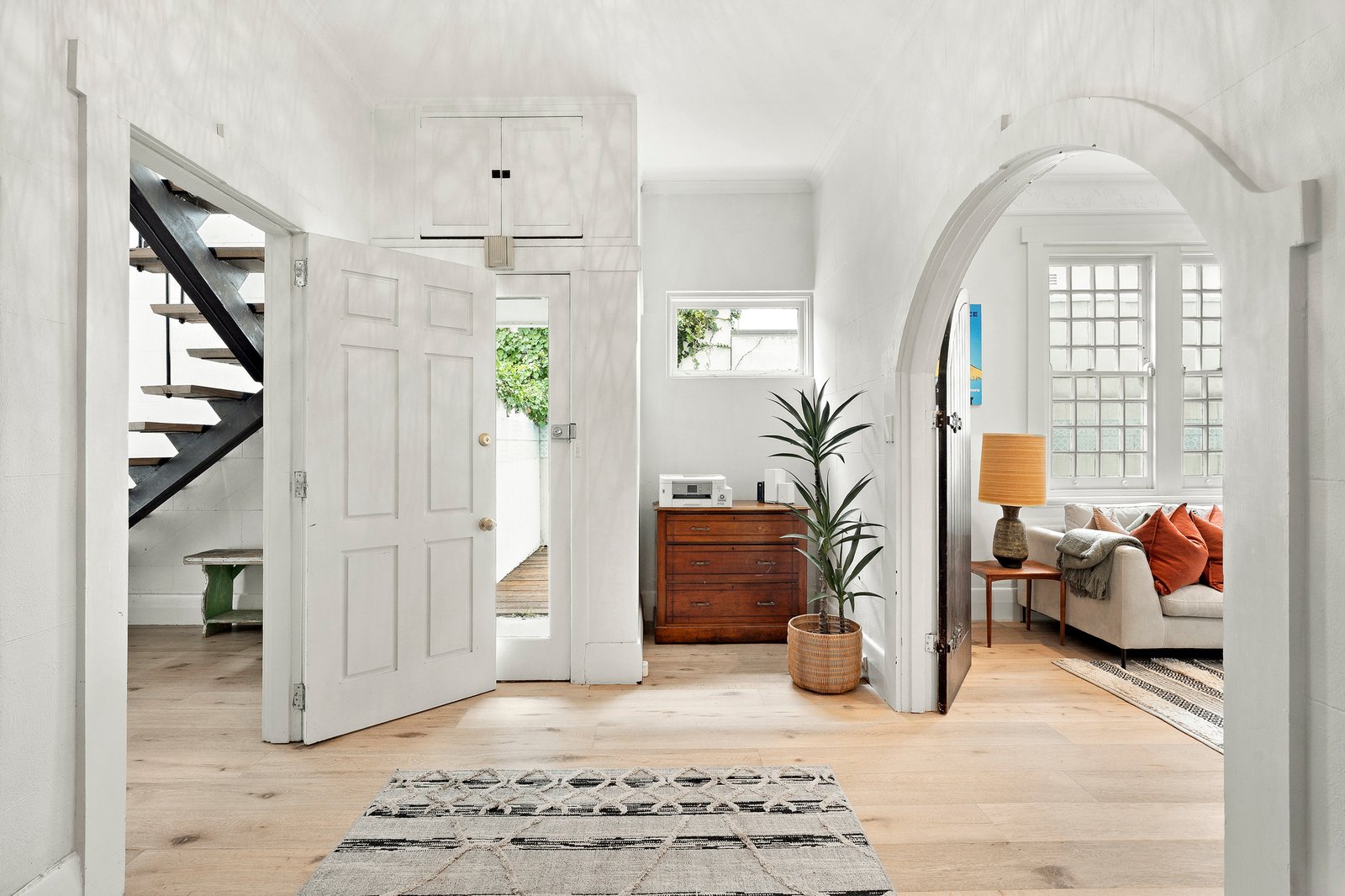 123 Ormond Esplanade, Elwood, 3184