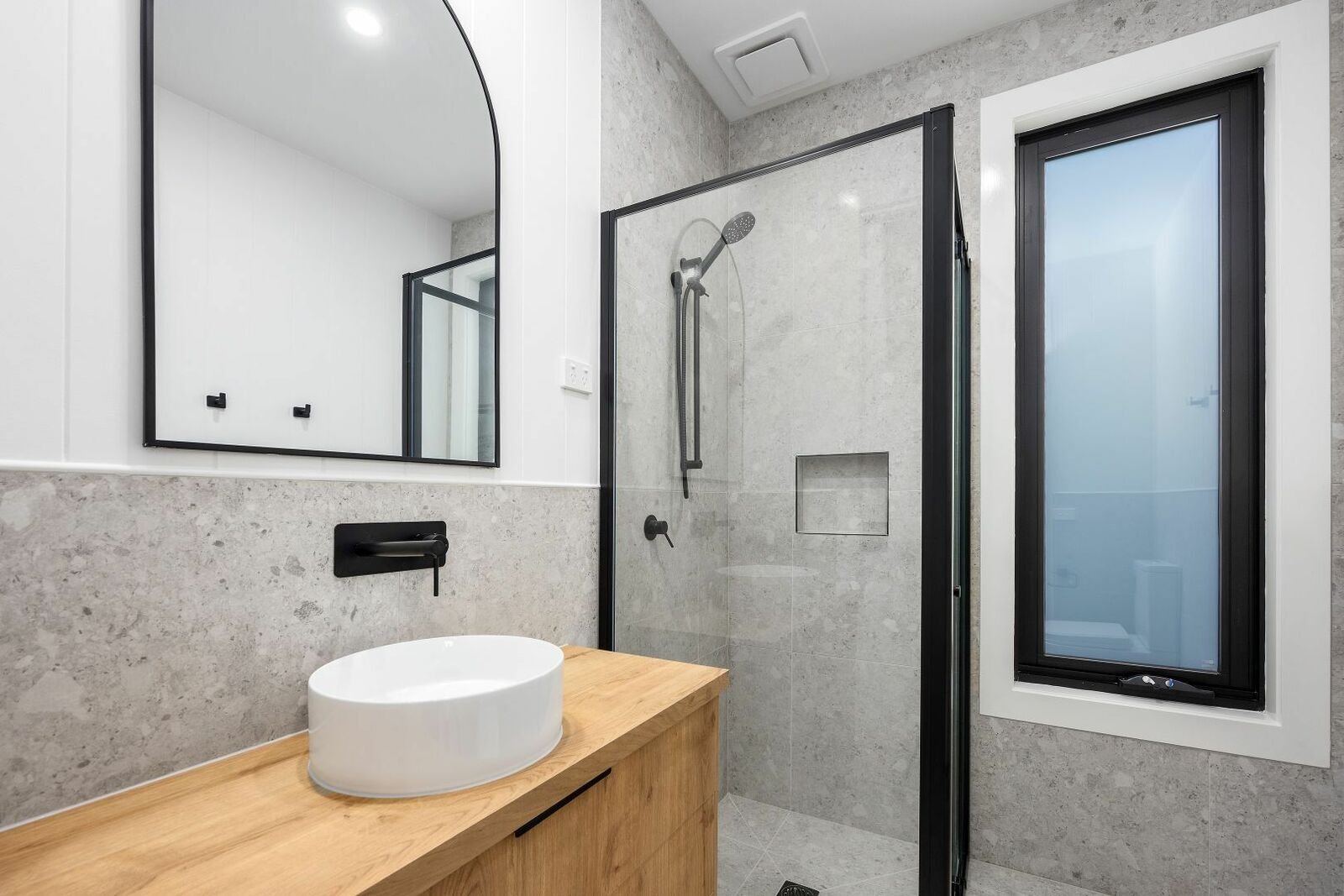 124a Dromana Parade, Safety Beach, 3936