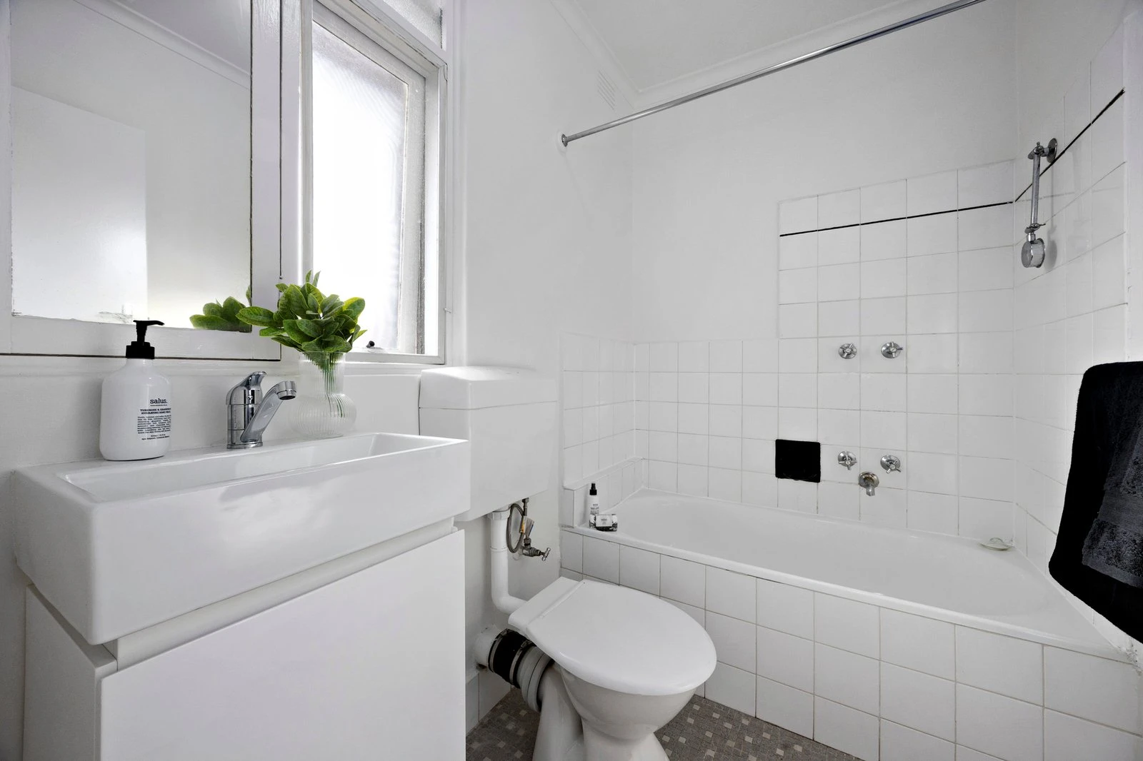 12/66 Foam Street, Elwood, 3184