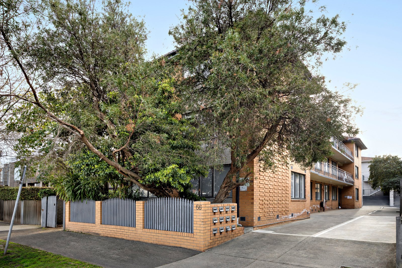 12/66 Foam Street, Elwood, 3184