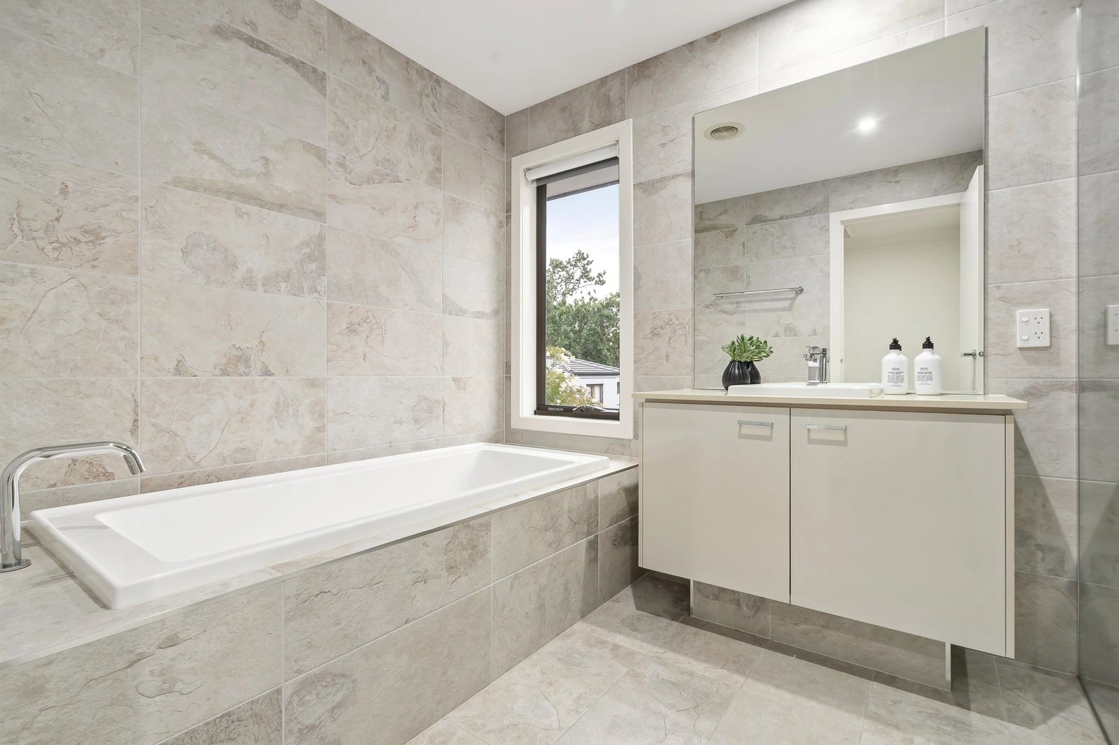 1/27 Glyndon Road, Camberwell, 3124