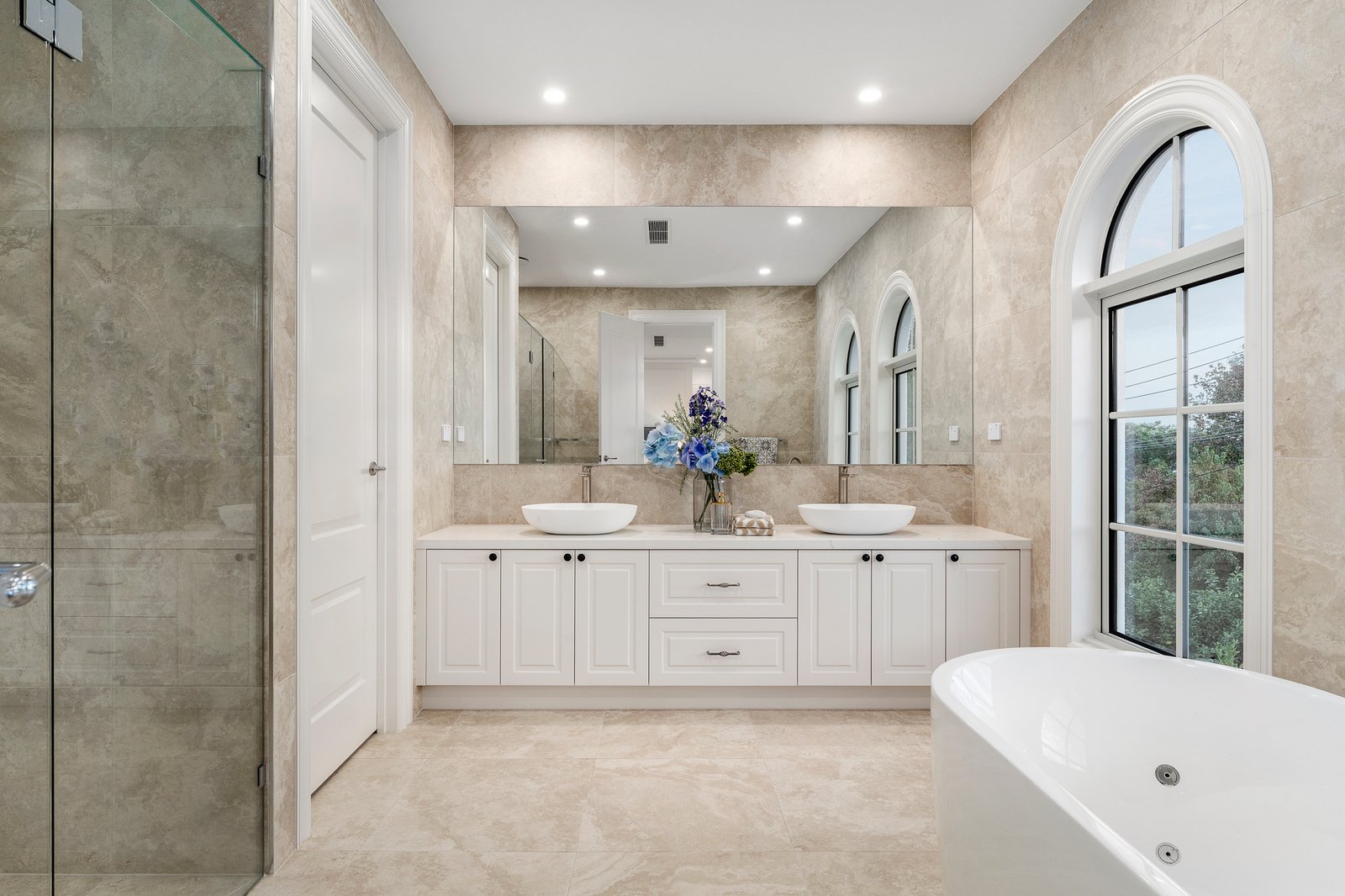 13 Clonarg Street, Glen Iris, 3146