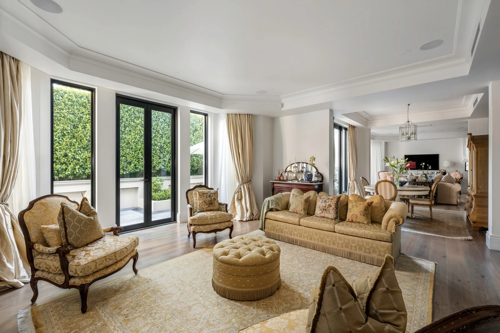 1/3 Douglas Street, Toorak, 3142