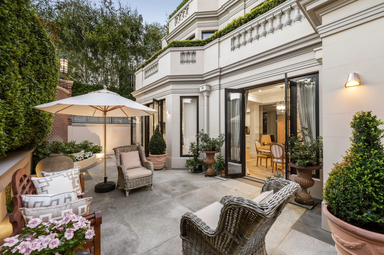 1/3 Douglas Street, Toorak, 3142