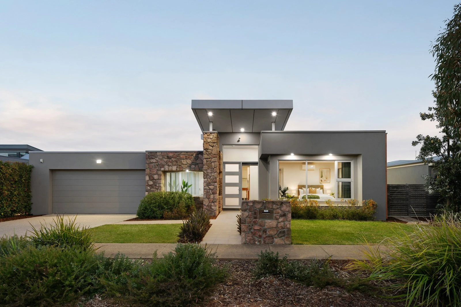 13 Helsal Point, Safety Beach, 3936