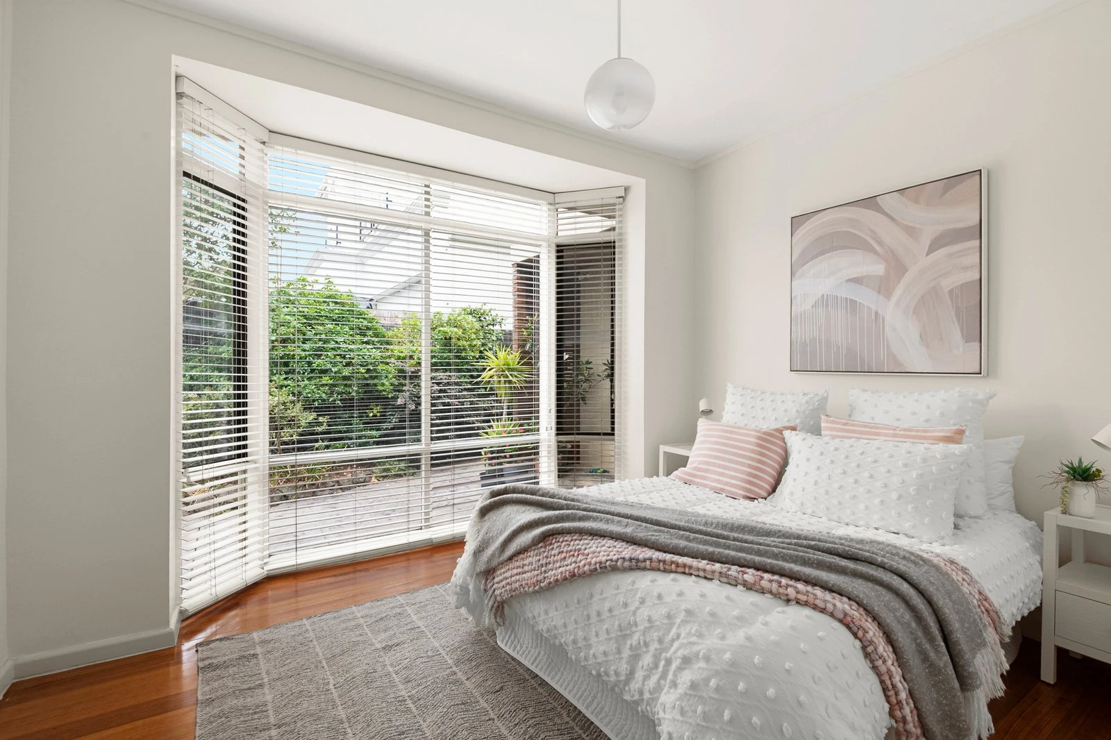 13 Salford Avenue, Balwyn, 3103