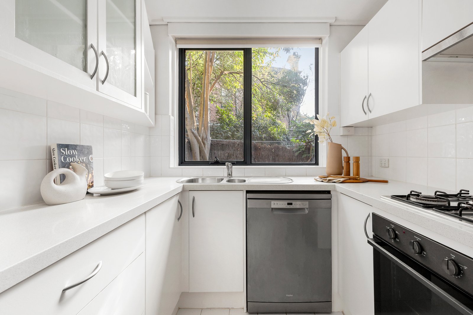 13/11-13 Auburn Grove, Hawthorn East, 3123