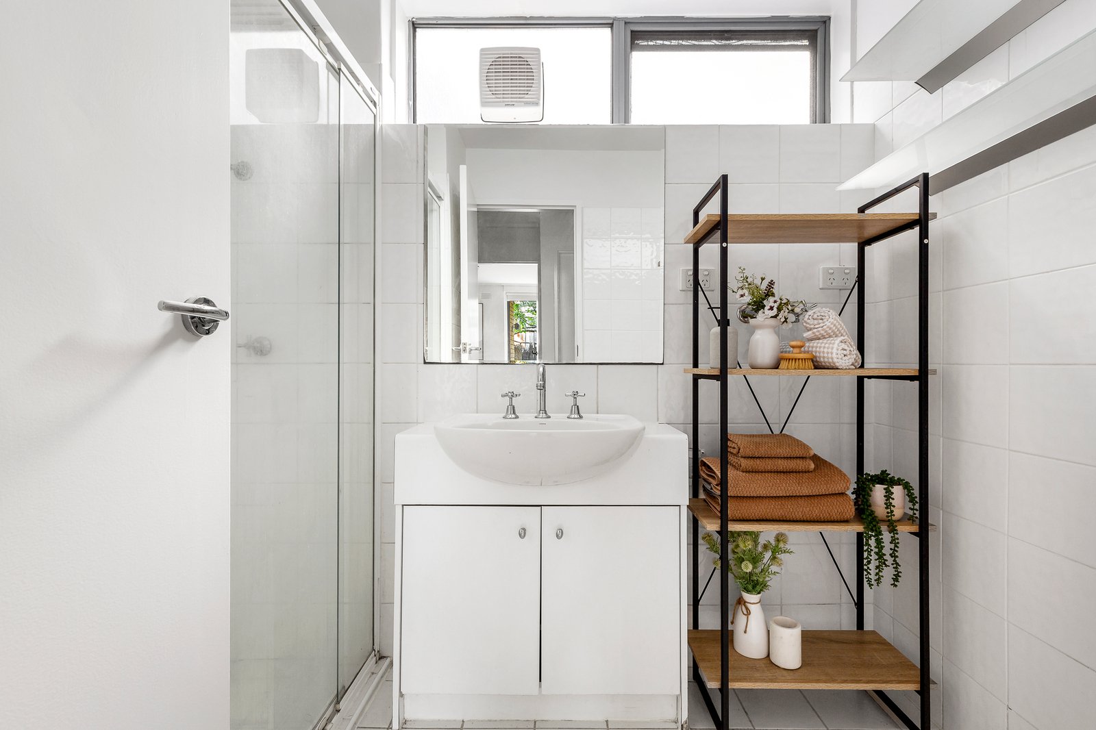 13/11-13 Auburn Grove, Hawthorn East, 3123