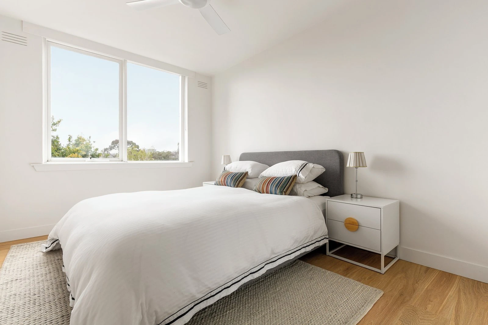13/9 Canterbury Road, Toorak, 3142