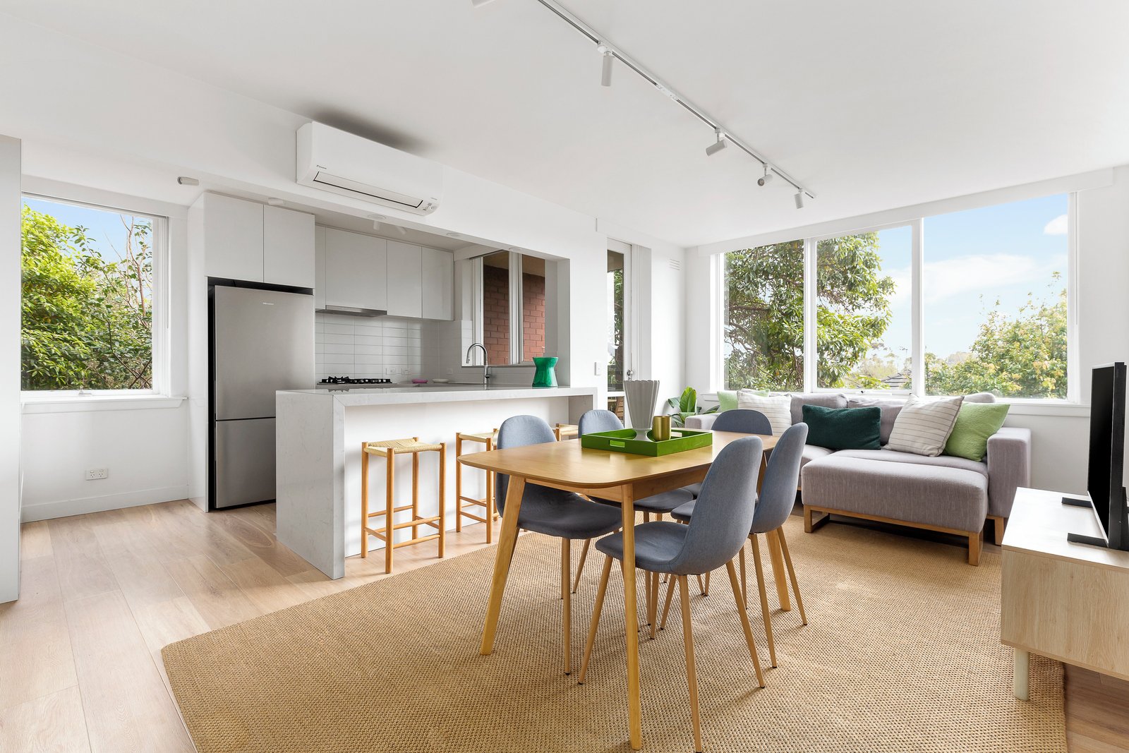 13/9 Canterbury Road, Toorak, 3142