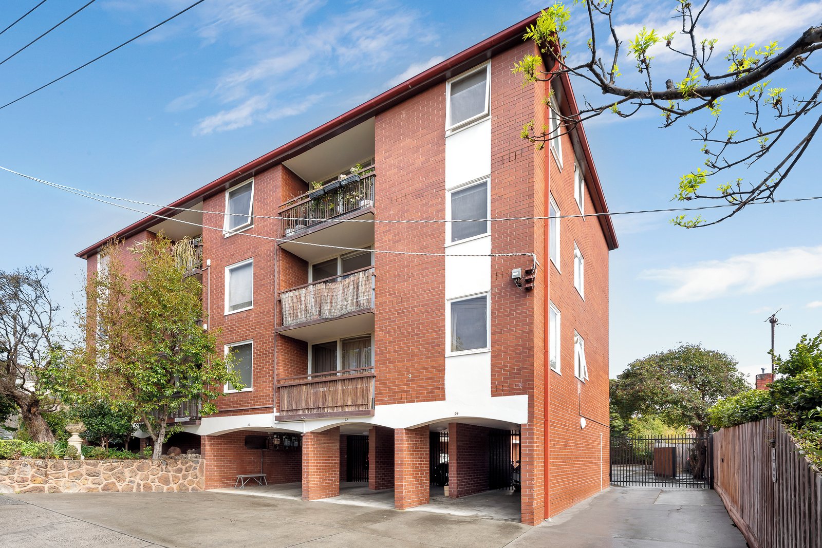 13/9 Canterbury Road, Toorak, 3142
