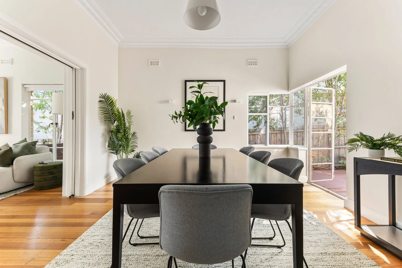 14 White Avenue, Kew East, 3102