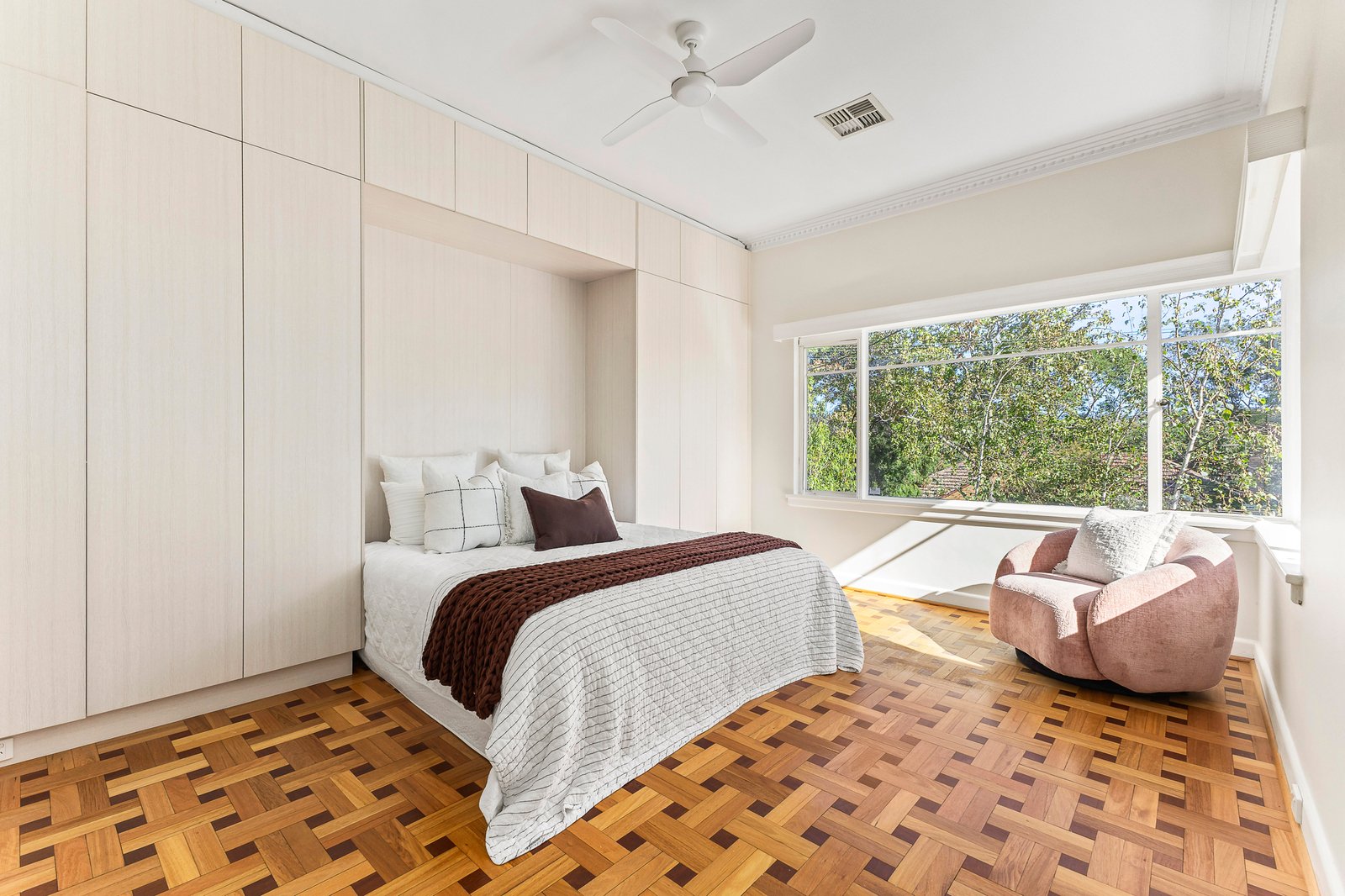 14 White Avenue, Kew East, 3102