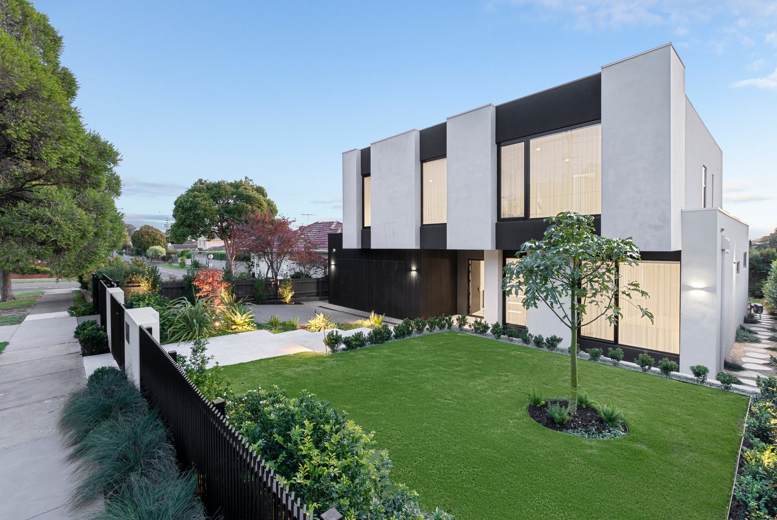 14 Lillian Street, Glen Iris, 3146