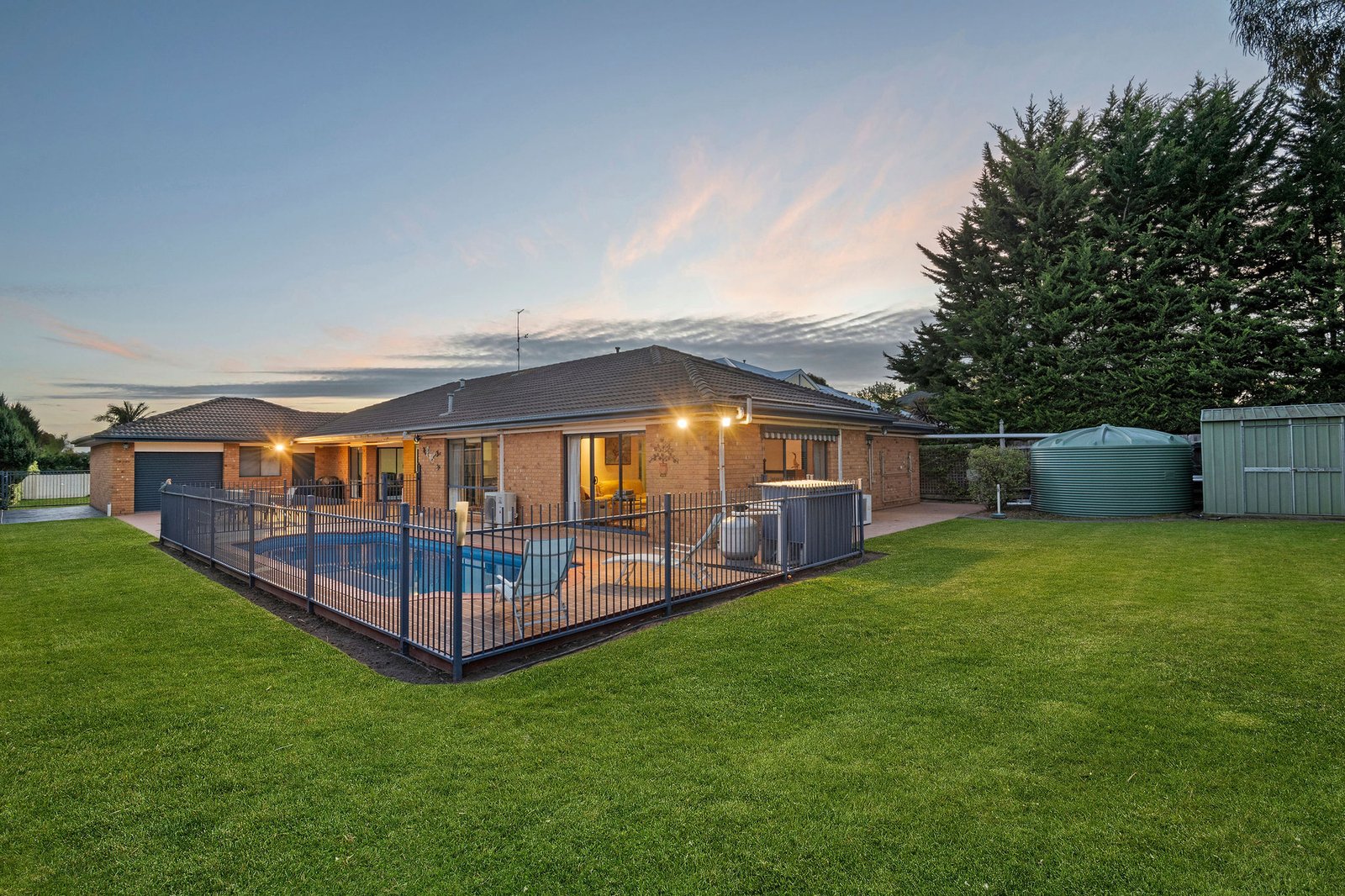 15 Aquarius Court, Mornington, 3931