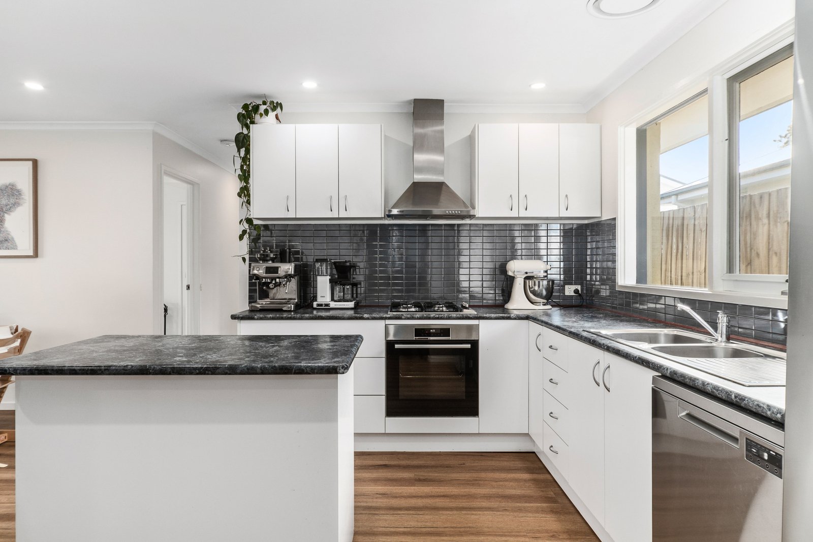 15 Cawarra Street, Mornington, 3931