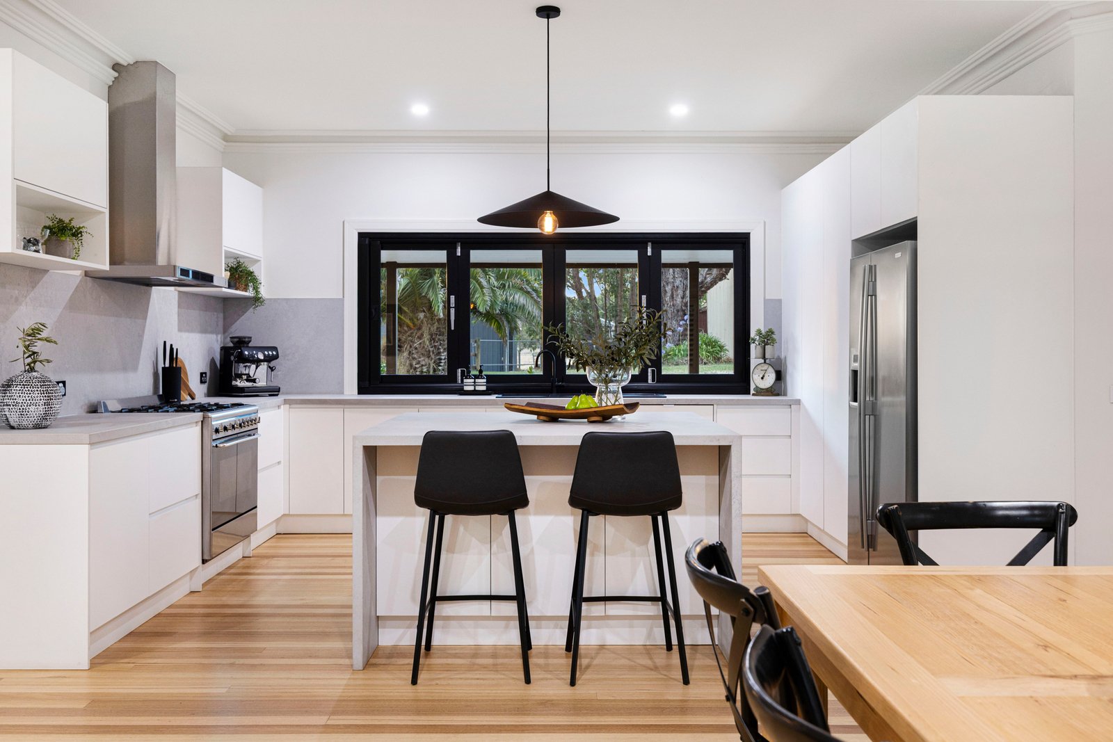 16 Woods Road, Pearcedale, 3912