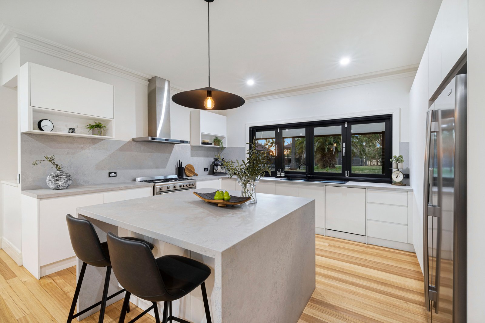 16 Woods Road, Pearcedale, 3912