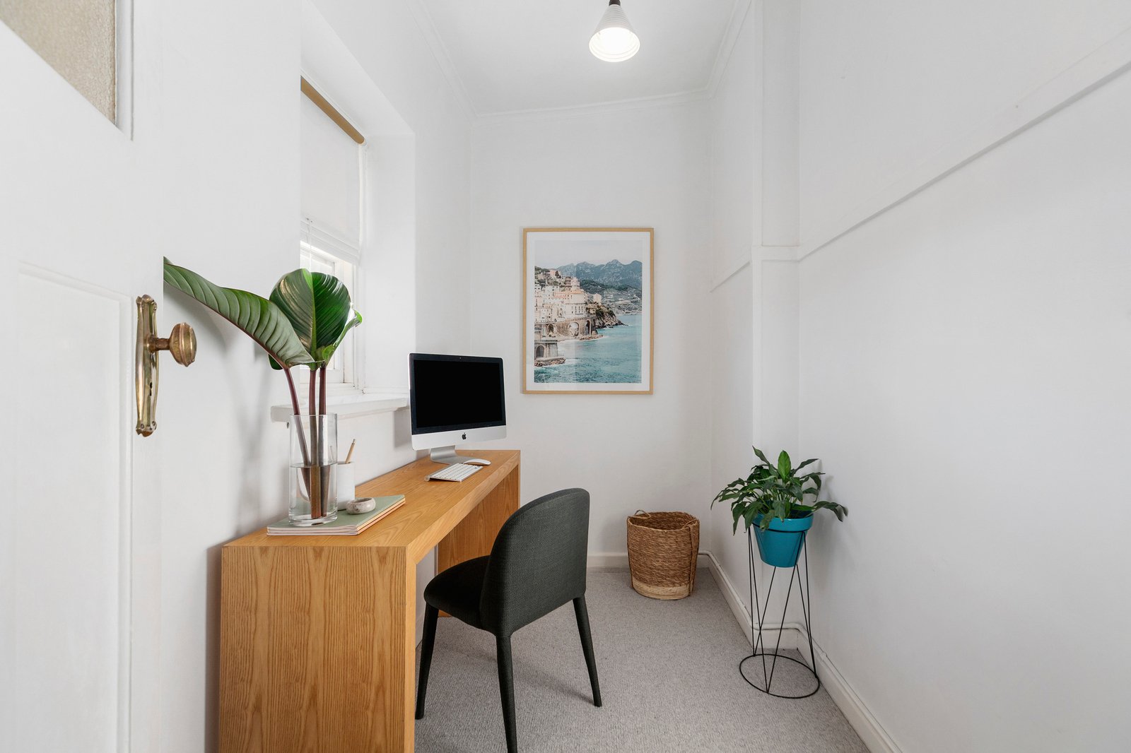 16 Canterbury Road, Albert Park, 3206