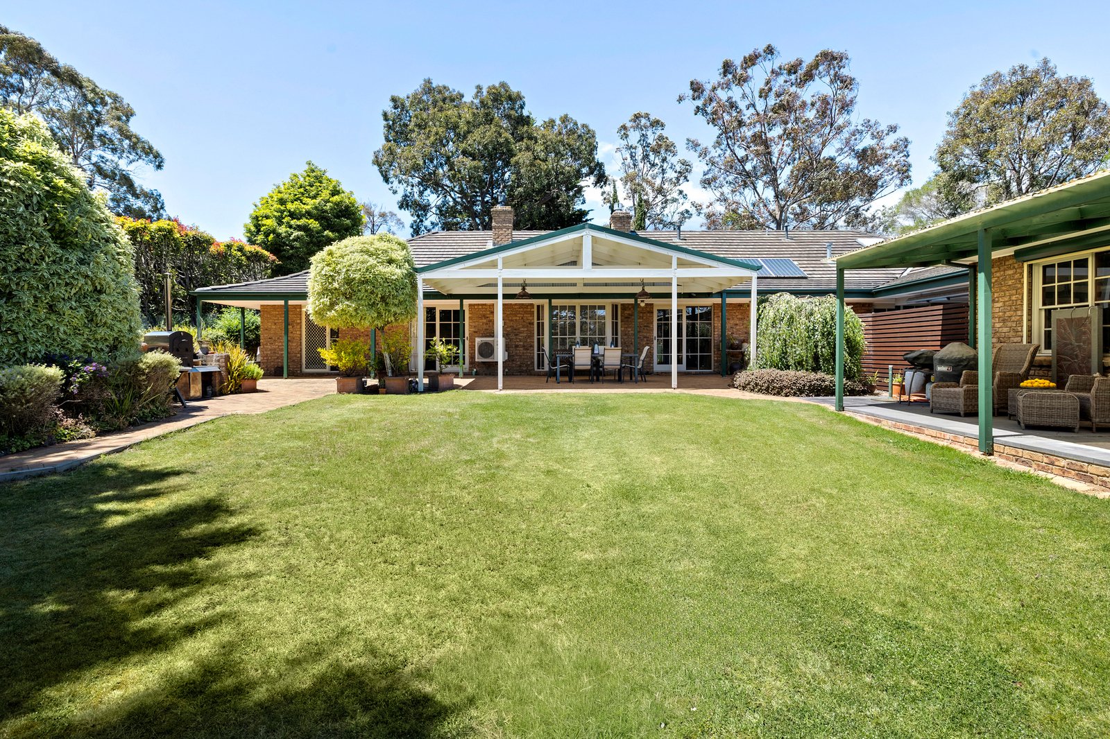 16 Dudson Close, Mount Eliza, 3930